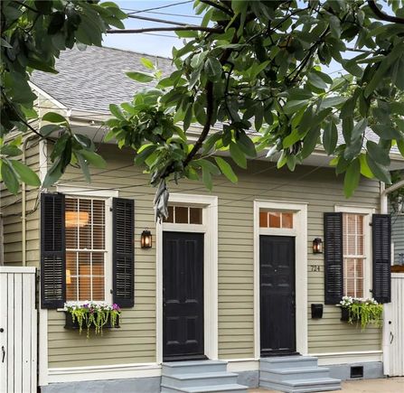 724 Port Street New Orleans, LA House Active - Photo 1 of 38. Opens carousel modal