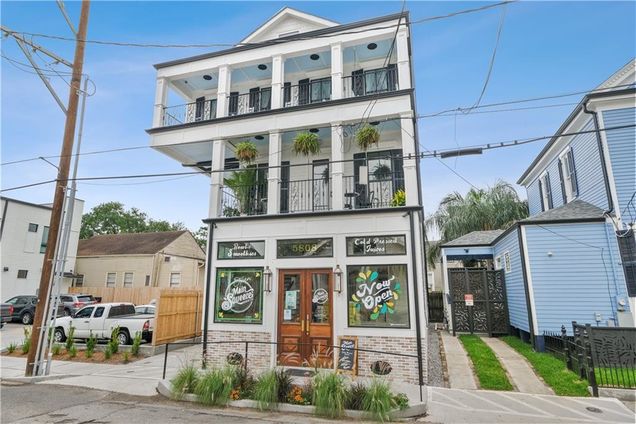 5808 Magazine Street New Orleans, LA Multifamily Active - Photo 1 of 34. Opens carousel modal