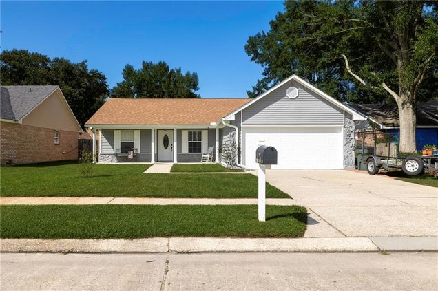 1805 Admiral Nelson Drive Slidell, LA House Active - Photo 1 of 24. Opens carousel modal