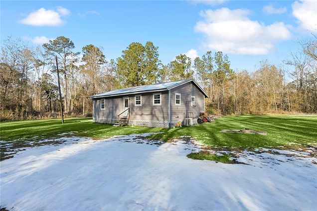 27793 W Hwy 22
