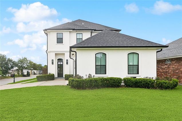4400 Meadowdale Street Metairie, LA House Active - Photo 1 of 34. Opens carousel modal