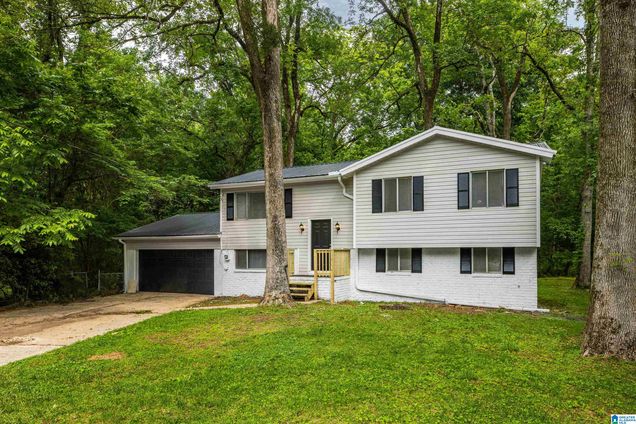 1637 BARRINGTON CIRCLE CENTER POINT, AL House Sold - Photo 1 of 39. Opens carousel modal