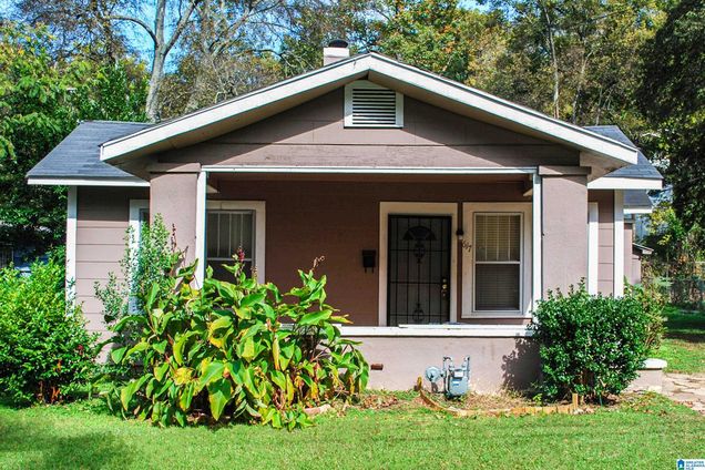 617 83RD PLACE S BIRMINGHAM, AL House Active - Photo 1 of 19. Opens carousel modal