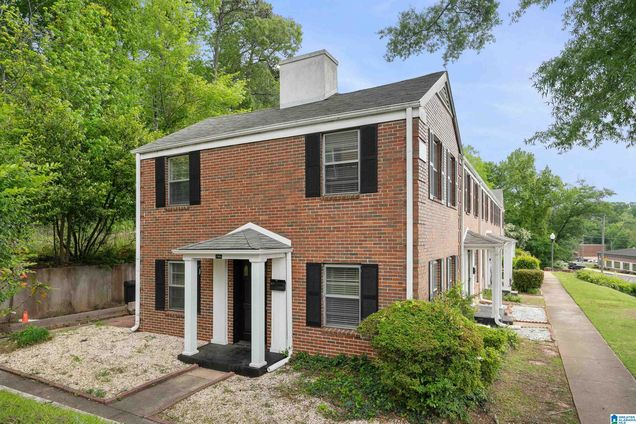 1780 VALLEY AVENUE Unit A HOMEWOOD, AL Condo Active - Photo 1 of 25. Opens carousel modal