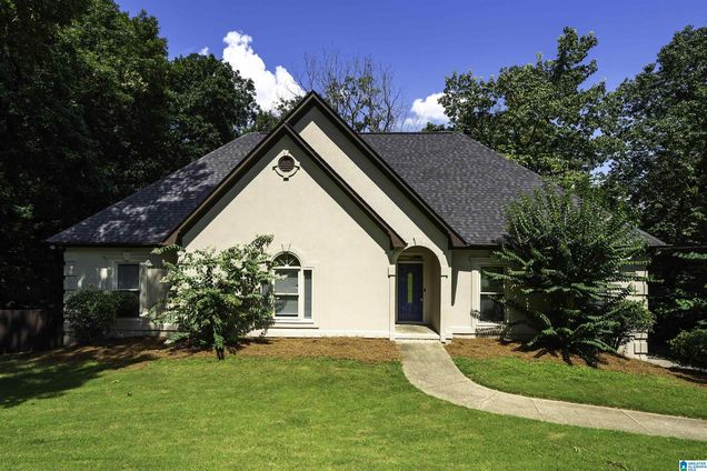213 ENGLISH WALNUT DRIVE