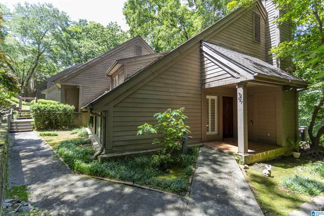 327 HEATH DRIVE Unit 327 BIRMINGHAM, AL Condo Active - Photo 1 of 59. Opens carousel modal