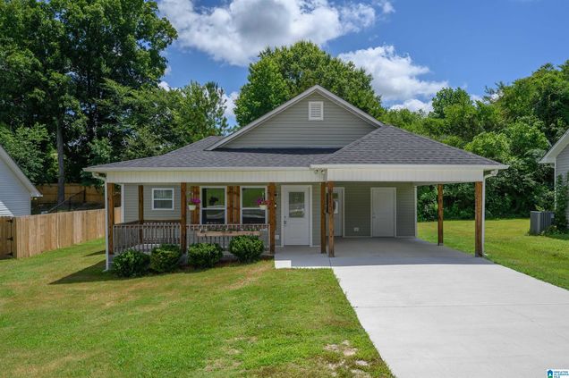 115 TRINITY LANE