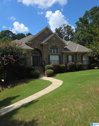 301 EMERALD LANE