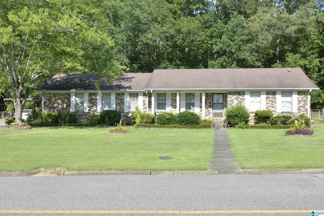 920 TOMAHAWK TRAIL E