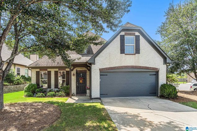 1000 PINE VALLEY DRIVE
