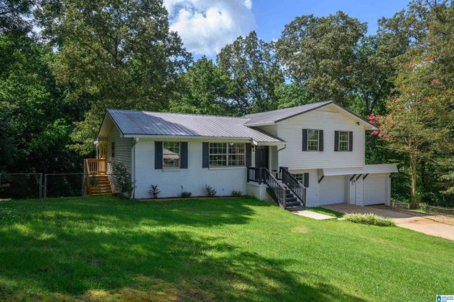 304 HARRIS AVENUE ADAMSVILLE, AL House Active - Photo 1 of 44. Opens carousel modal