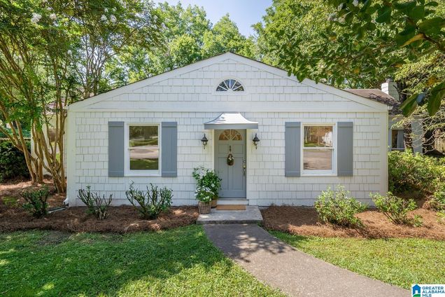 915 SIMS AVENUE MOUNTAIN BROOK, AL House Coming Soon - Photo 1 of 51. Opens carousel modal