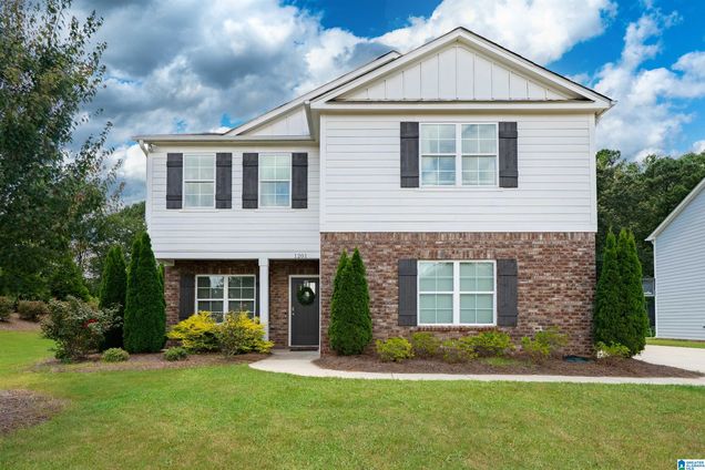 1201 ARCHERS COVE LANE SPRINGVILLE, AL House Active - Photo 1 of 26. Opens carousel modal