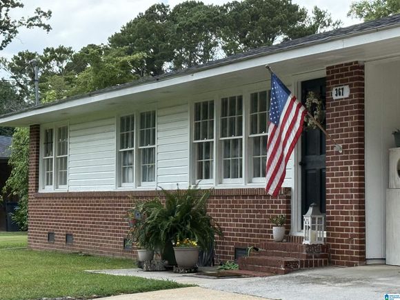 367 BROCKFORD ROAD HEFLIN, AL House Active - Photo 1 of 4. Opens carousel modal