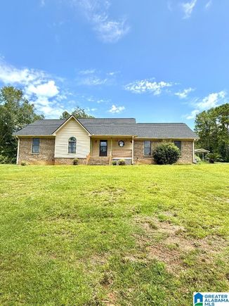 249 RIVERVIEW DRIVE CROPWELL, AL House Active - Photo 1 of 25. Opens carousel modal