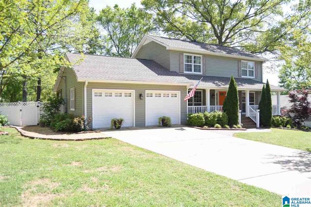 1213 SOMERSET LANE ANNISTON, AL House Active - Photo 1 of 48. Opens carousel modal