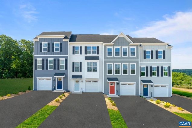 16 Iron Horse Ln FISHERSVILLE, VA Townhouse Sold - Photo 1 of 43. Opens carousel modal