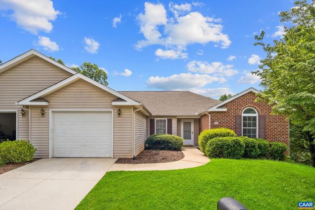 114 Meadow Green Ct