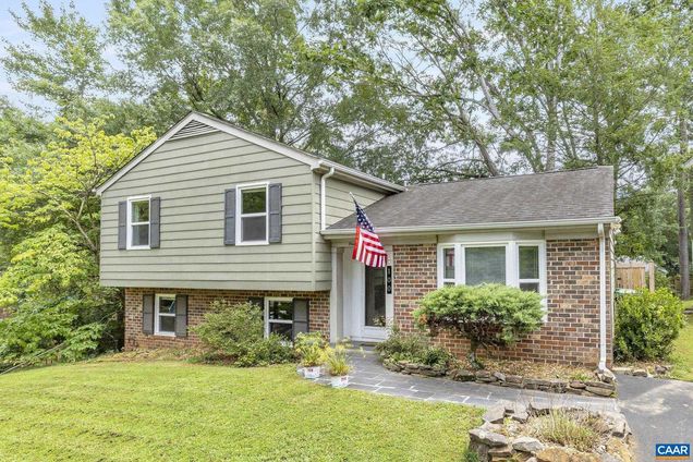 100 Grimes Pl