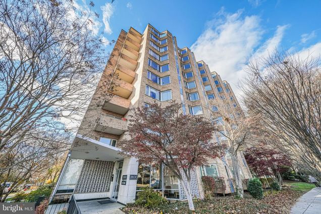 2800 Wisconsin Avenue NW Unit 504