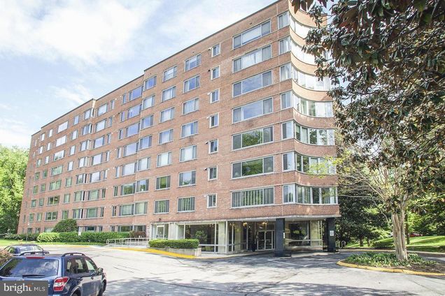 4200 Cathedral Avenue NW Unit 1004 WASHINGTON, DC Condo Active - Photo 1 of 14. Opens carousel modal