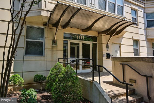 1111 11th Street NW Unit 304