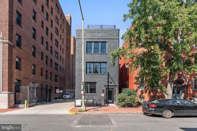 1619 Swann Street NW Unit 4 WASHINGTON, DC Condo Active - Photo 1 of 31. Opens carousel modal