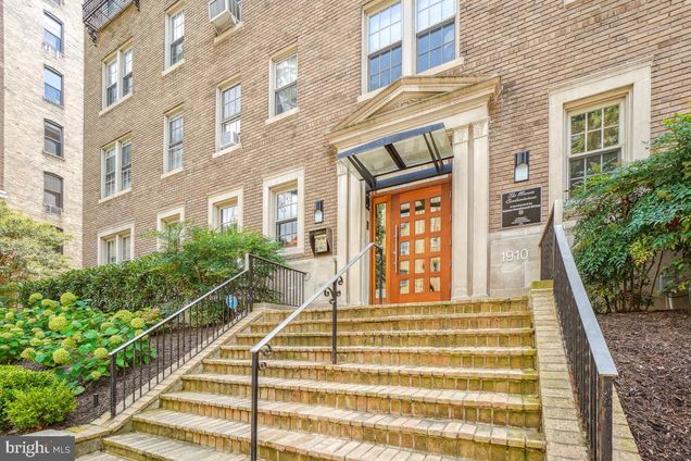 1910 Kalorama Road NW Unit 403