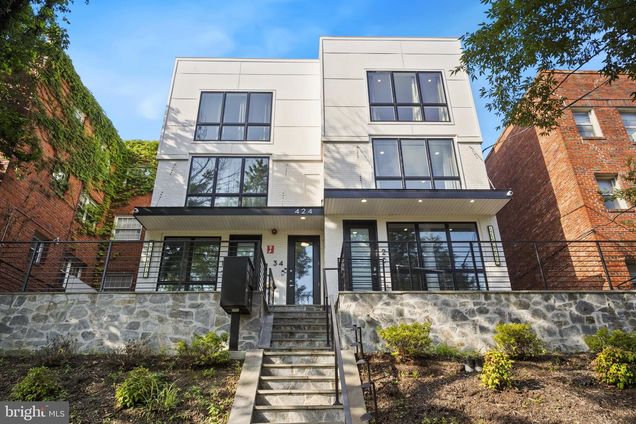 424 Missouri Avenue NW Unit 4
