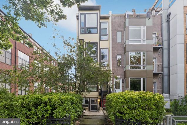 2212 11th Street NW Unit 1