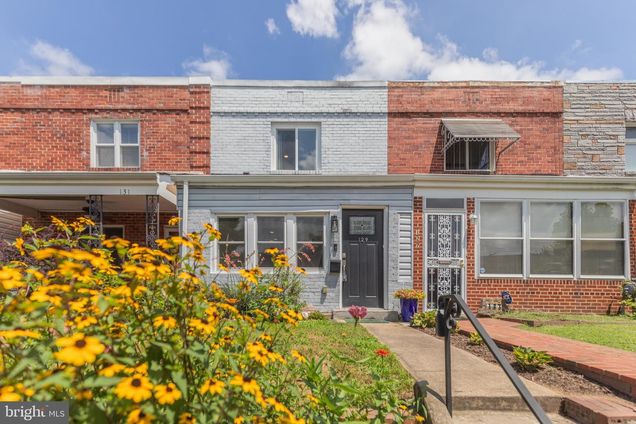 129 33rd Street NE