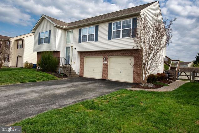 159 Riverdale Lane CLAYTON, DE House Sold - Photo 1 of 25. Opens carousel modal