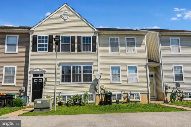 386 Braddock Road SMYRNA, DE Townhouse Sold - Photo 1 of 15. Opens carousel modal