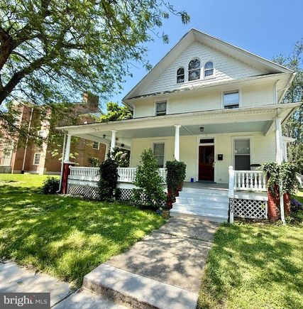 220 N Bradford Street