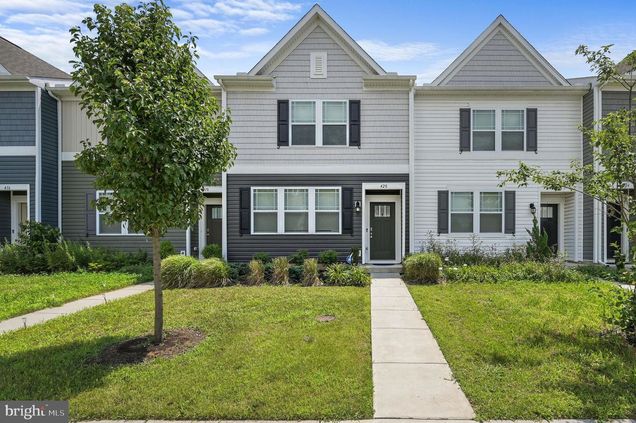 420 Ridgely Boulevard