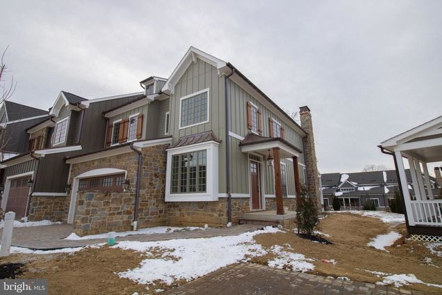 1106 Invermere Road