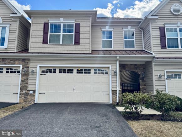302 Cassell Court Unit 302 WILMINGTON, DE Condo Sold - Photo 1 of 43. Opens carousel modal