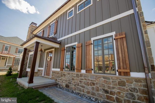 1115 Invermere Road