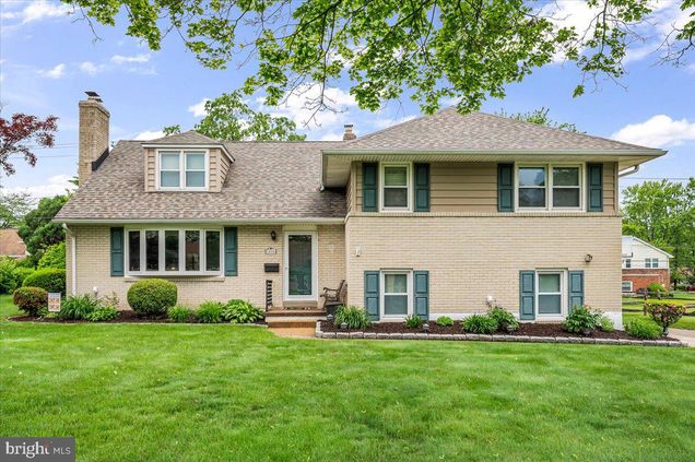 1206 Evergreen Road WILMINGTON, DE House Sold - Photo 1 of 35. Opens carousel modal