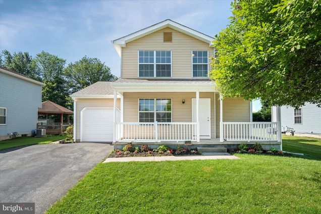 502 Stafford Avenue NEWARK, DE House Contingent - Photo 1 of 38. Opens carousel modal