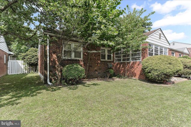 305 Rosemont Drive