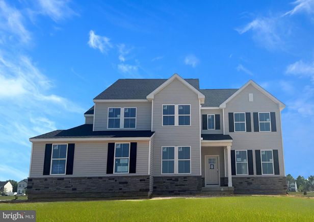 413 Crownleaf Drive MIDDLETOWN, DE House Active - Photo 1 of 24. Opens carousel modal