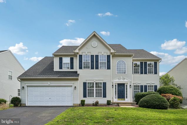 22 Dalton Drive NEWARK, DE House Active - Photo 1 of 52. Opens carousel modal