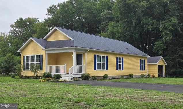 601 S Lee Avenue ELLENDALE, DE House Sold - Photo 1 of 35. Opens carousel modal