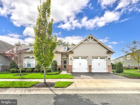 30180 Tanager Drive Unit 208A OCEAN VIEW, DE Townhouse Sold - Photo 1 of 48. Opens carousel modal