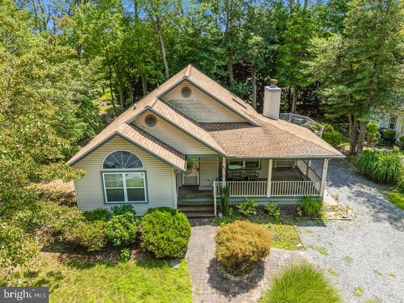 37 Mary Elizabeth Drive