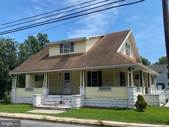 206 Market St