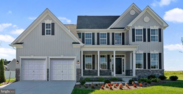 24403 Horned Way