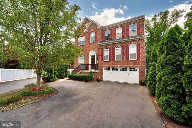 219 Bowen Court ANNAPOLIS, MD House Sold - Photo 1 of 39. Opens carousel modal