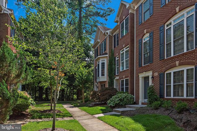 339 Quarterdeck Alley ANNAPOLIS, MD Townhouse Sold - Photo 1 of 55. Opens carousel modal